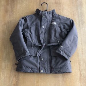 Little girls size 5 North Face winter coat 550